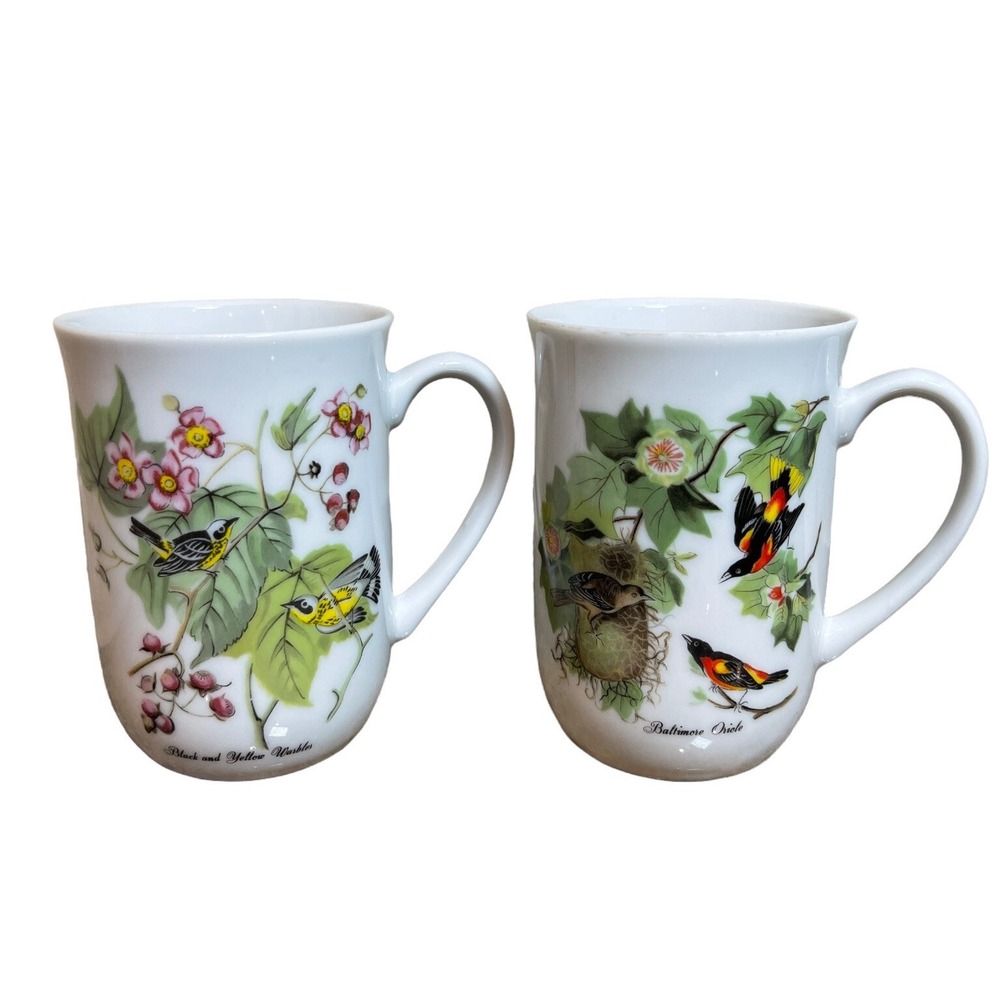 Royal‎ Crown Coffee Tea Cups Porcelain Song Birds Flowers Set of 2 Made in Japan